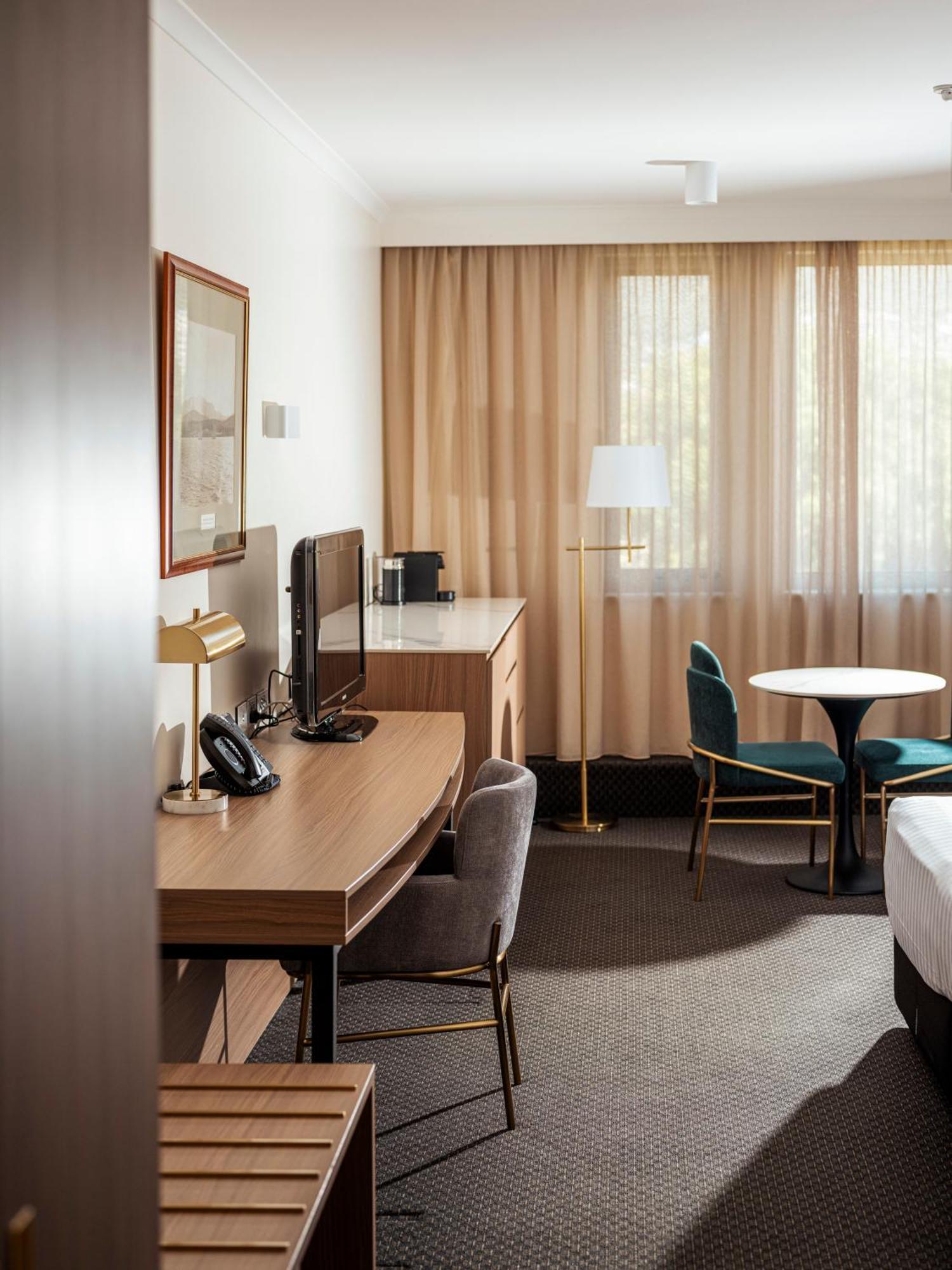Lenna Of Hobart Hotel Buitenkant foto